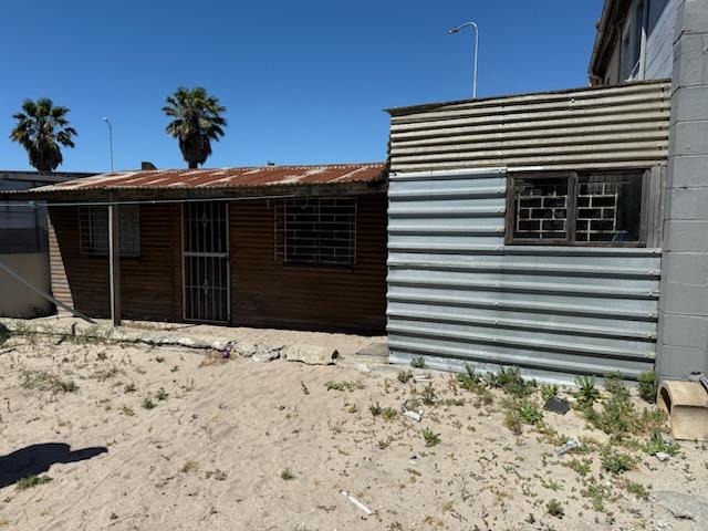 3 Bedroom Property for Sale in New Woodlands Western Cape